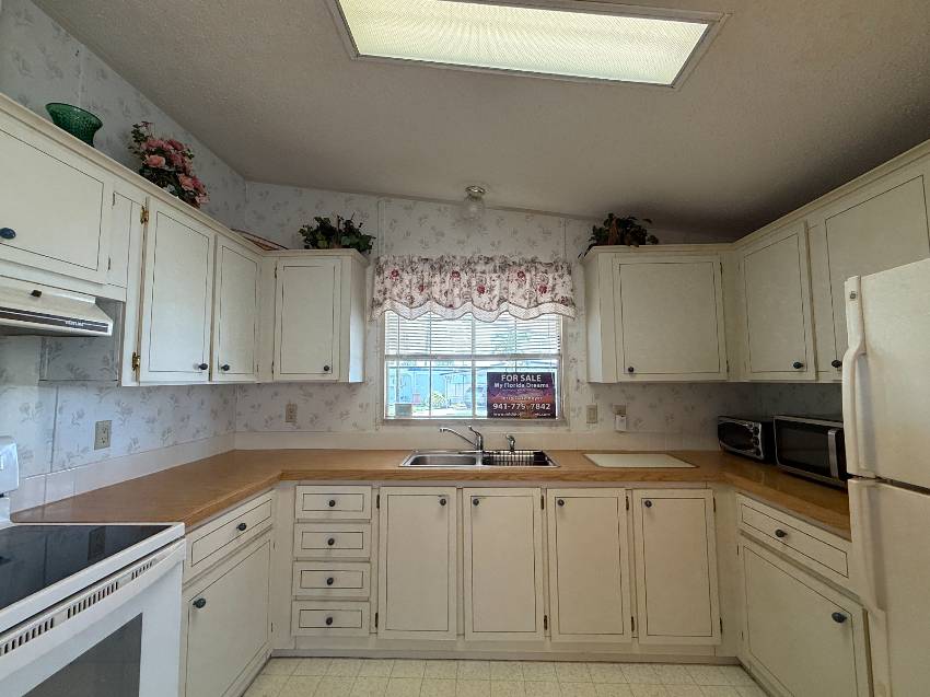 508 44th Ave E Lot H28 a Bradenton, FL Mobile or Manufactured Home for Sale